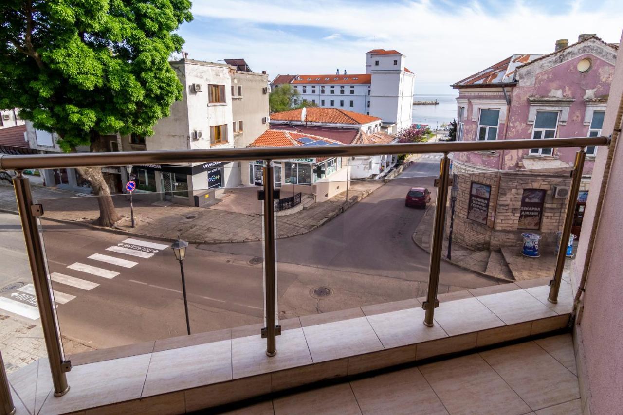 D'Arte Apart Balchik Eksteriør billede